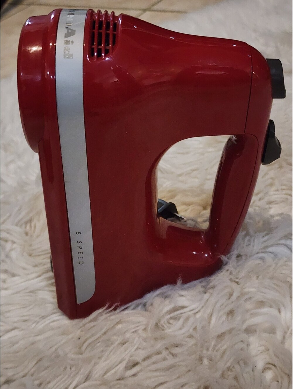 KitchenAid 5-Speed Hand Mixer - Empire Red (KHM512ER) with Beaters
